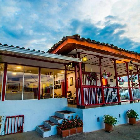 Hotel Bosques De La Pradera Manizales Esterno foto